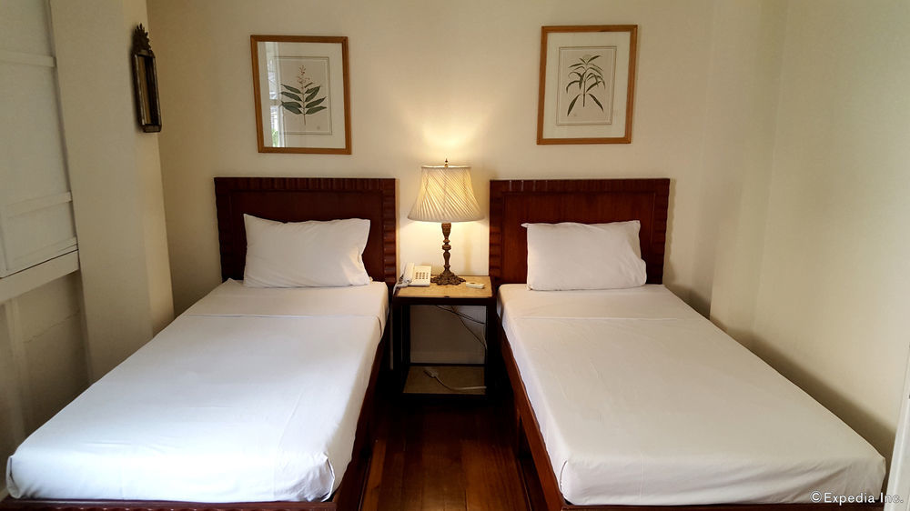 Charming La Casita Mercedes, 5Br And 5Tb For Family And Friends Staycation Makati City Bagian luar foto